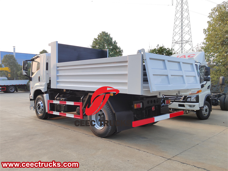 Isuzu GIGA 4x2 205HP tipper truck