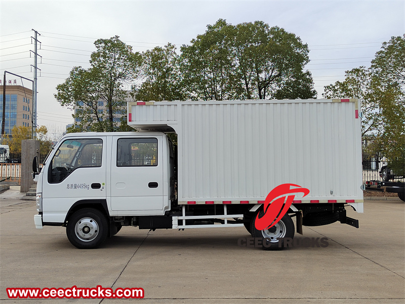 Isuzu 4x2 2+3 seats cargo van truck