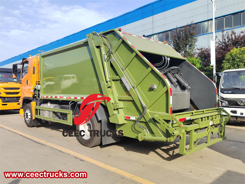 Isuzu 15 cbm trash truck rear loader