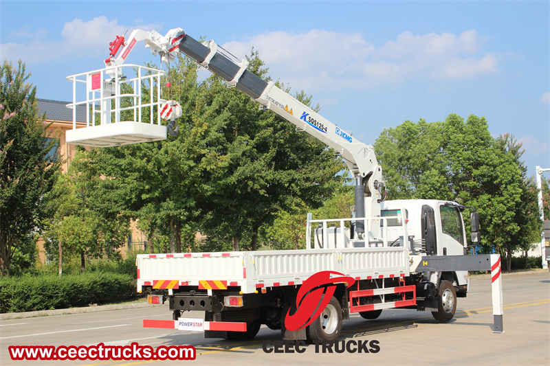 Isuzu NPR 5 tons XCMG crane truck with basket 