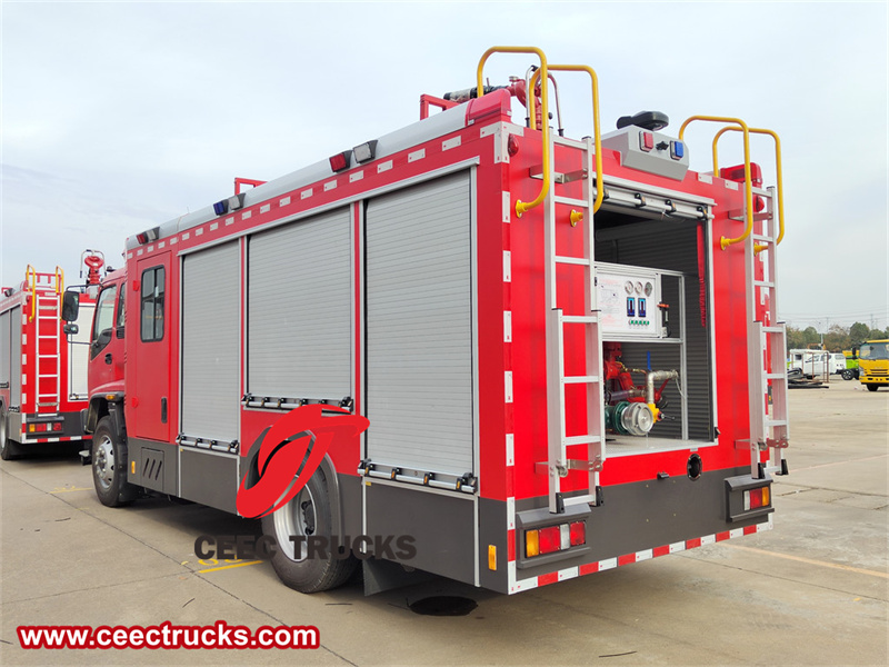 Isuzu FVR fire rescue pumper truck 