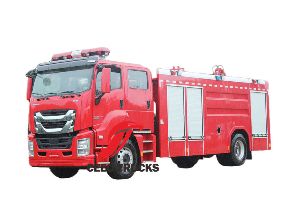 Isuzu 4x4 rescue fire fighting truck 