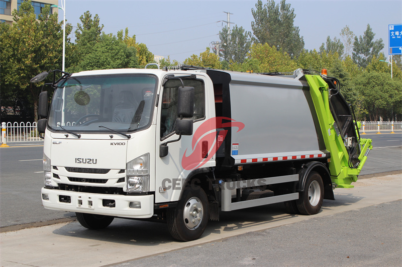 Isuzu KV100 REAR LOADER COMPACTOR TRUCK