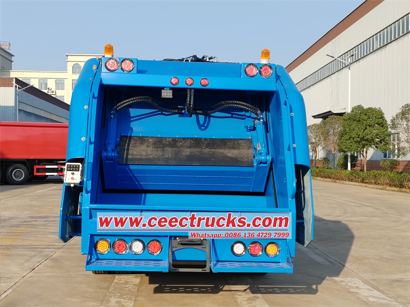 Isuzu ELF 700P refuse rear loaders