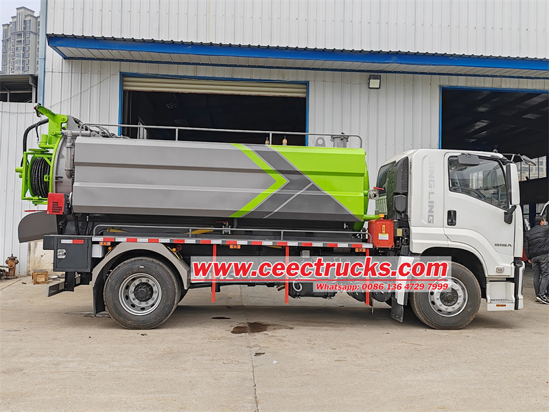 Isuzu FTR GIGA 10cbm combination sewer cleaner