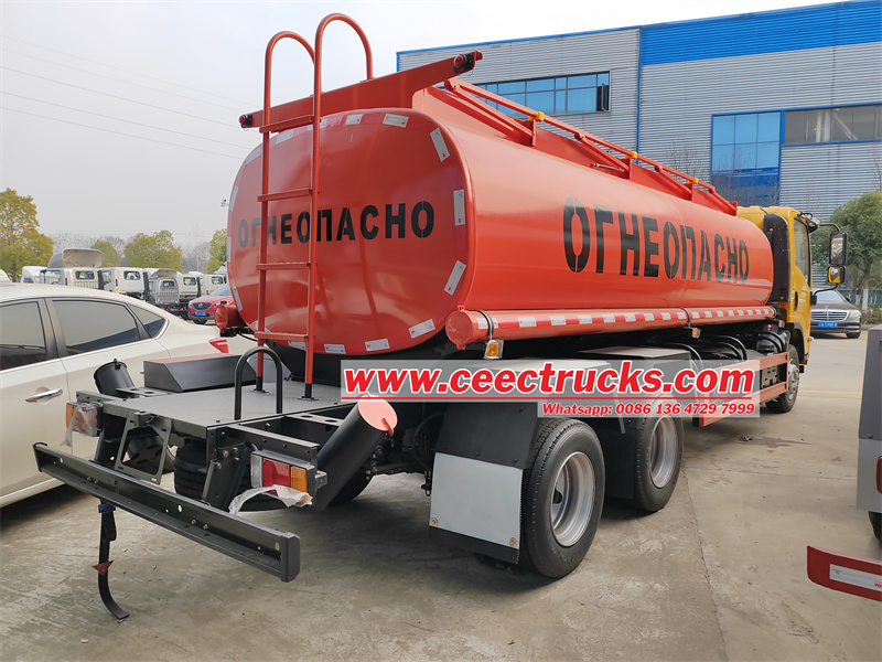 Isuzu 700P 10000 liters fuel delivery tanker truck