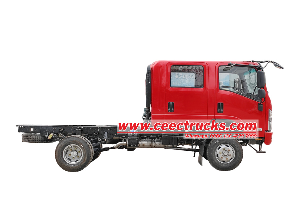 Isuzu 4X4 crew cabin fire fighting truck chassis