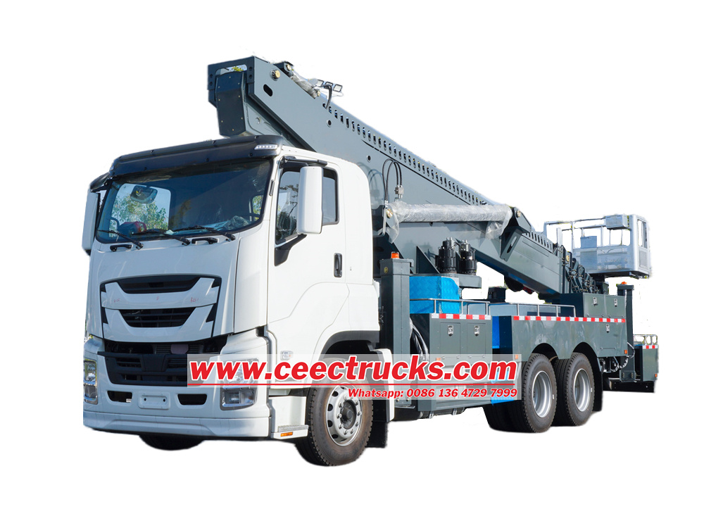 Isuzu 56 m aerial lift bucket truck