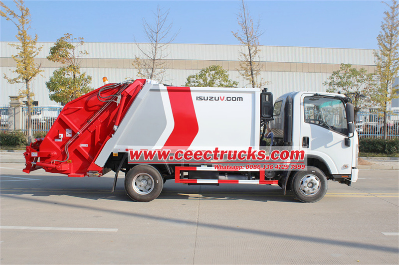 ISUZU ELF garbage compactor truck