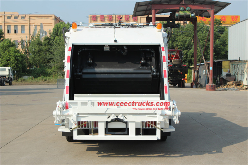 ISUZU KV800 garbage compactor truck