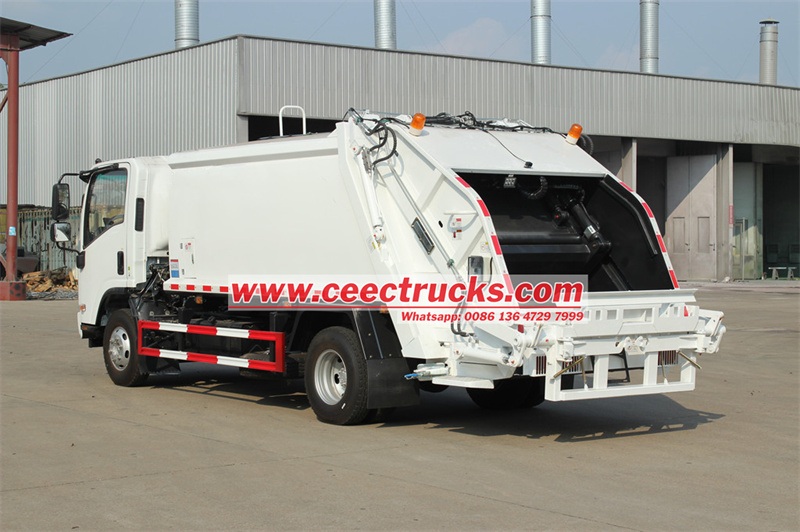 ISUZU KV800 garbage compactor truck