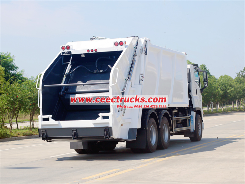 ISUZU GIGA garbage compactor truck