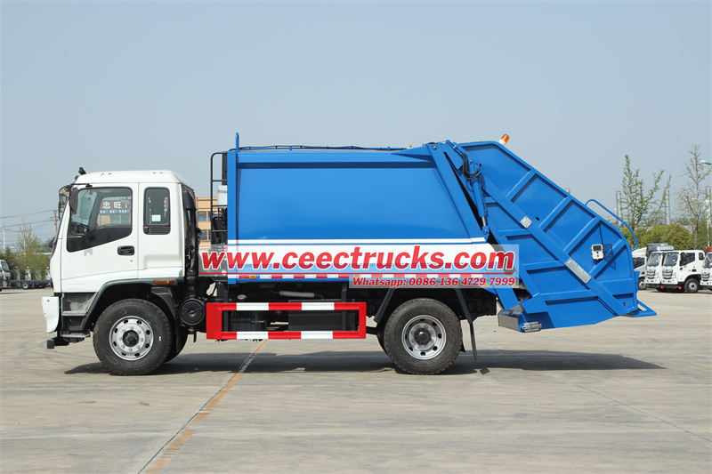 ISUZU GIGA FTR garbage compactor truck