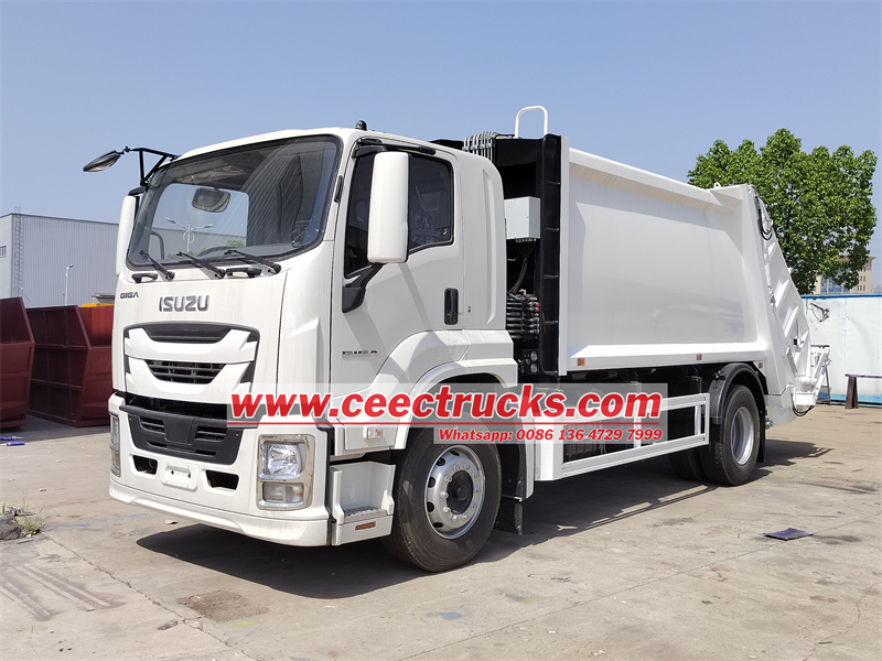 ISUZU 5cbm refuse compactor truck