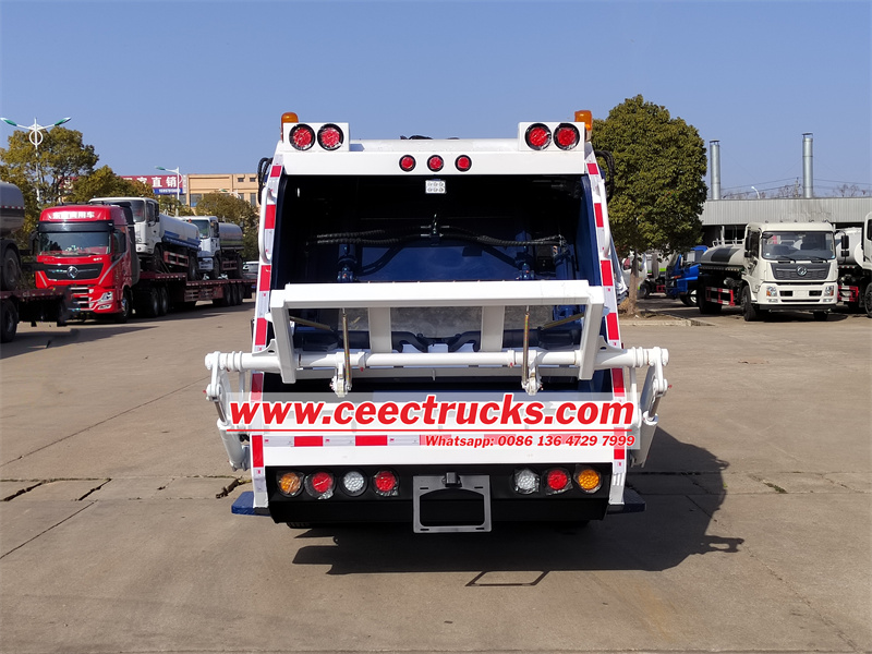 Isuzu ELF 4HK1 engine waste compactor truck