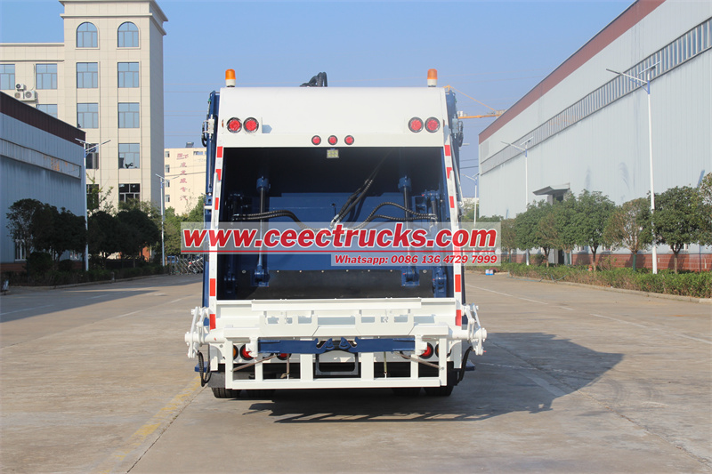 ISUZU GIGA garbage compactor truck