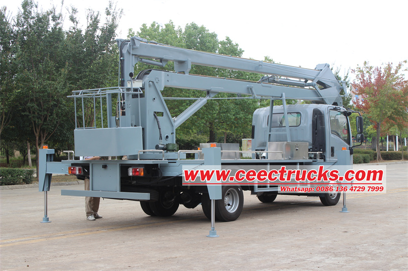 Isuzu folding arm aerial work vehicle