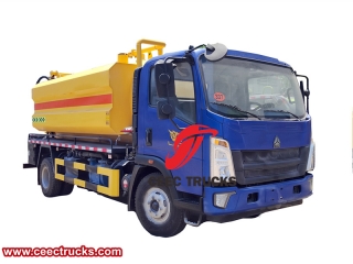 Howo 5 cbm truck mounted sewage jetter with factory direct sale