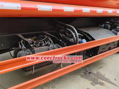 Isuzu 700P 10000 liters diesel oil transporter truck