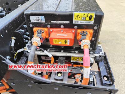 Isuzu Electricity 4x2 garbage compactor truck