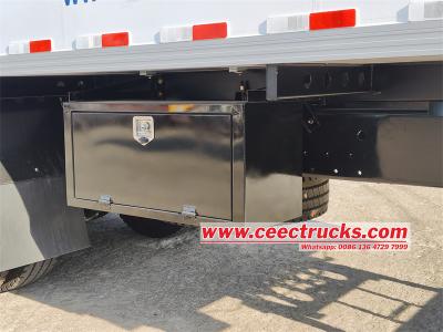 Isuzu 8x4 refrigerated reefer box truck