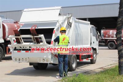 ISUZU NKR 6CBM refuse compactor garbage truck