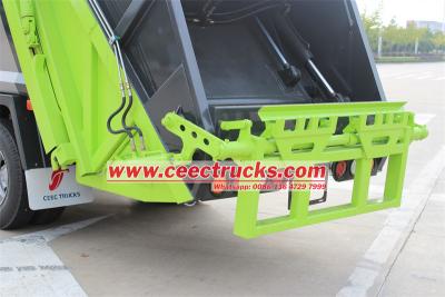 ISUZU NKR 5CBM rear loader compactor garbage lorry