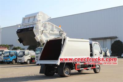 Isuzu 4x4 drive garbage rear loader