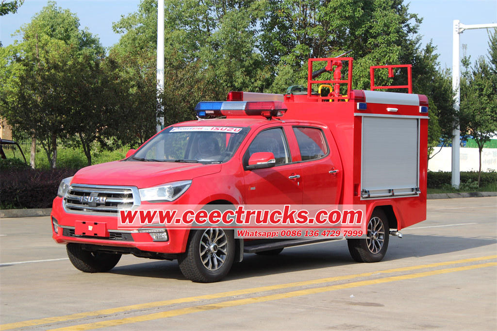 What is an ISUZU pickup small fire fighting truck?