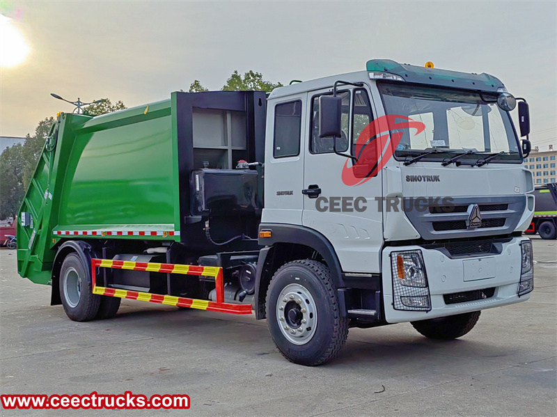 Common painting for export CEEC exporting refuse compactor trucks