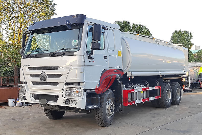 HOWO right-hand drive 6x4 340hp refueling bowser